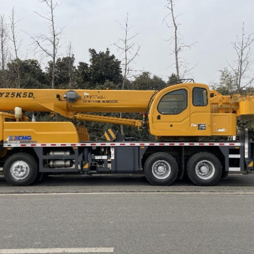XCMG QY25K5D Truck Crane